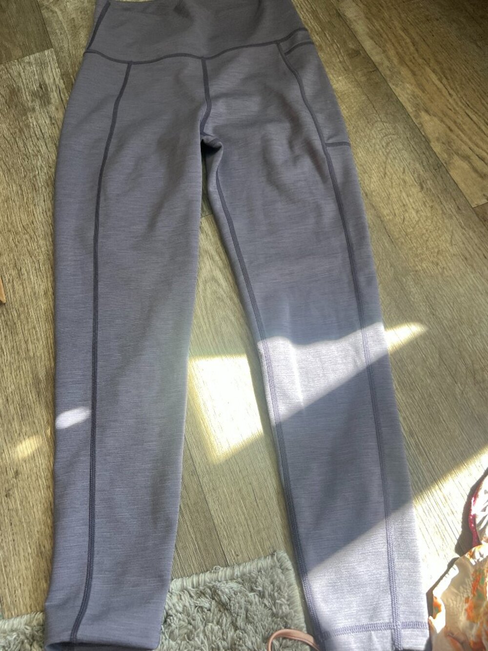 Sweaty Beaty super scult 7/8‎ length size small
